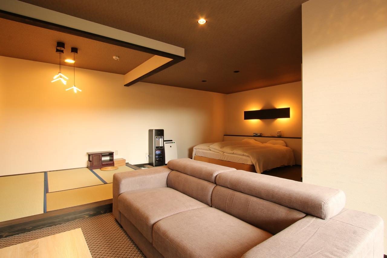 Hotel Uedaya Yamaga Esterno foto