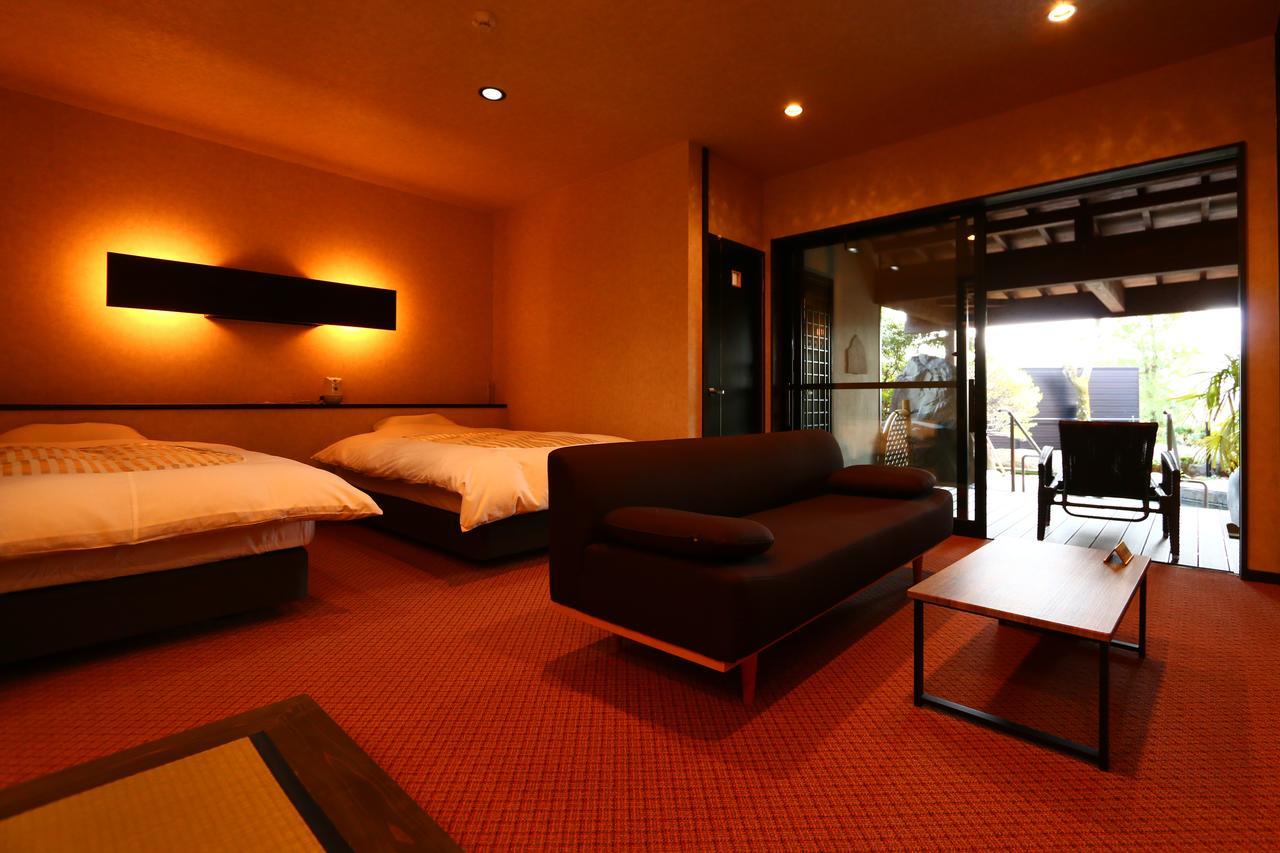 Hotel Uedaya Yamaga Esterno foto