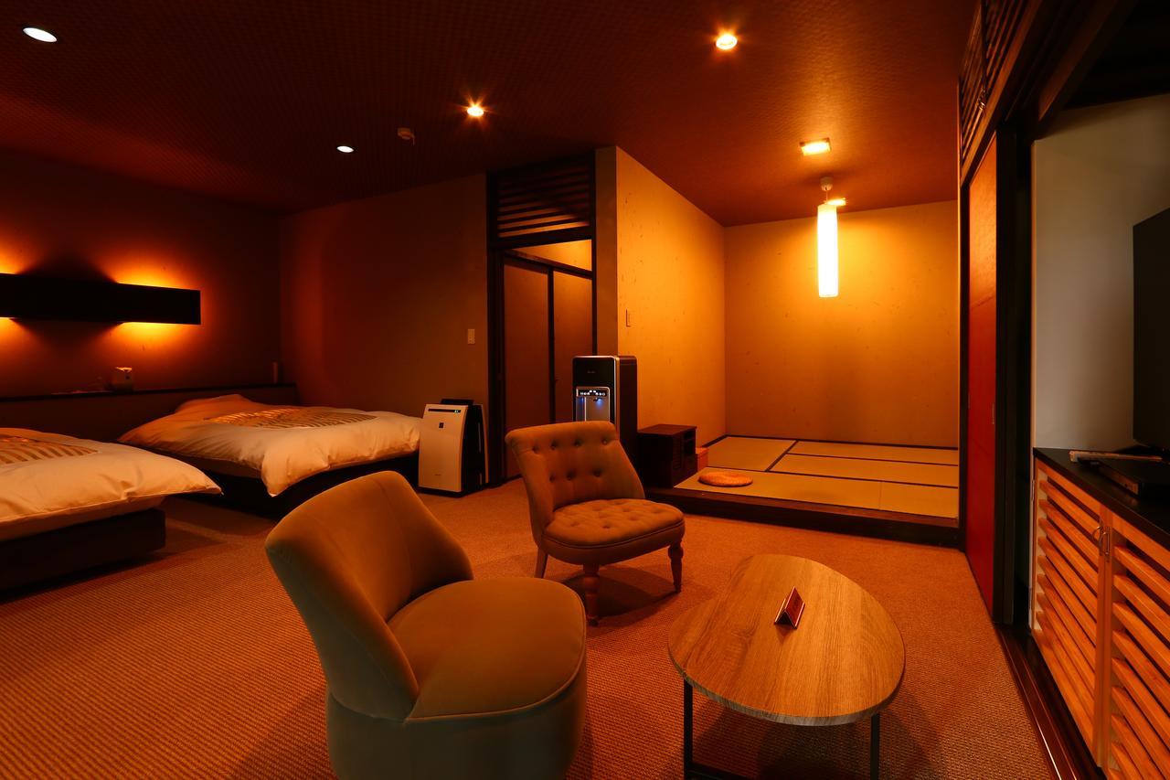 Hotel Uedaya Yamaga Esterno foto
