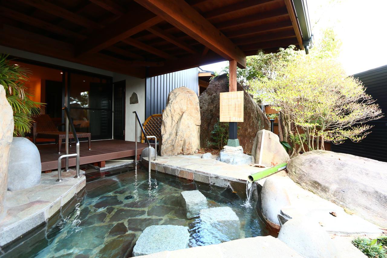 Hotel Uedaya Yamaga Esterno foto